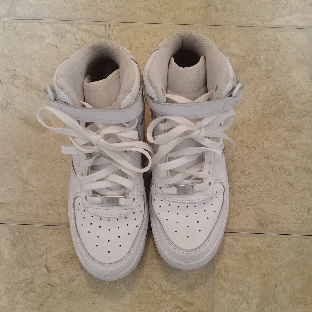 Nike Air Force Ones Size 7Y